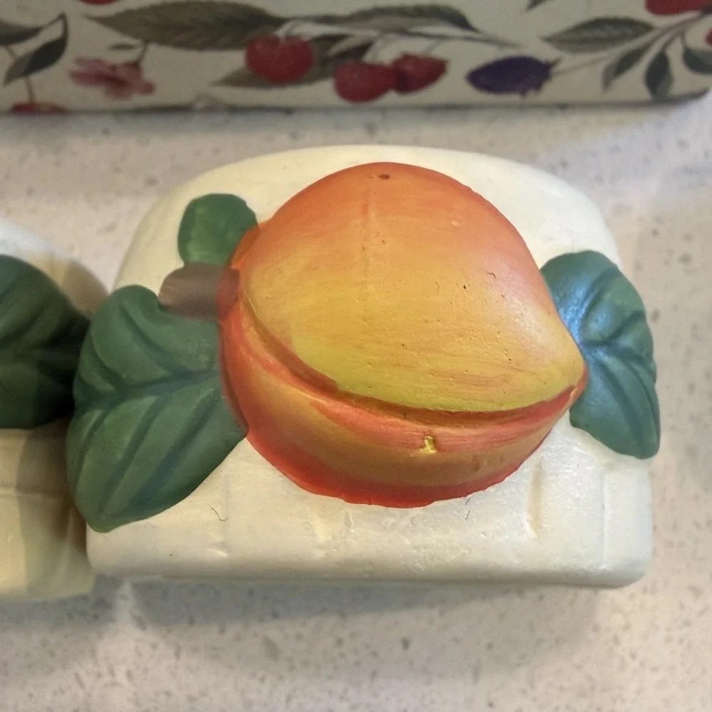Vintage Country Orchard Set 4 Porcelain Napkin Rings Shabby Chic French Cottage